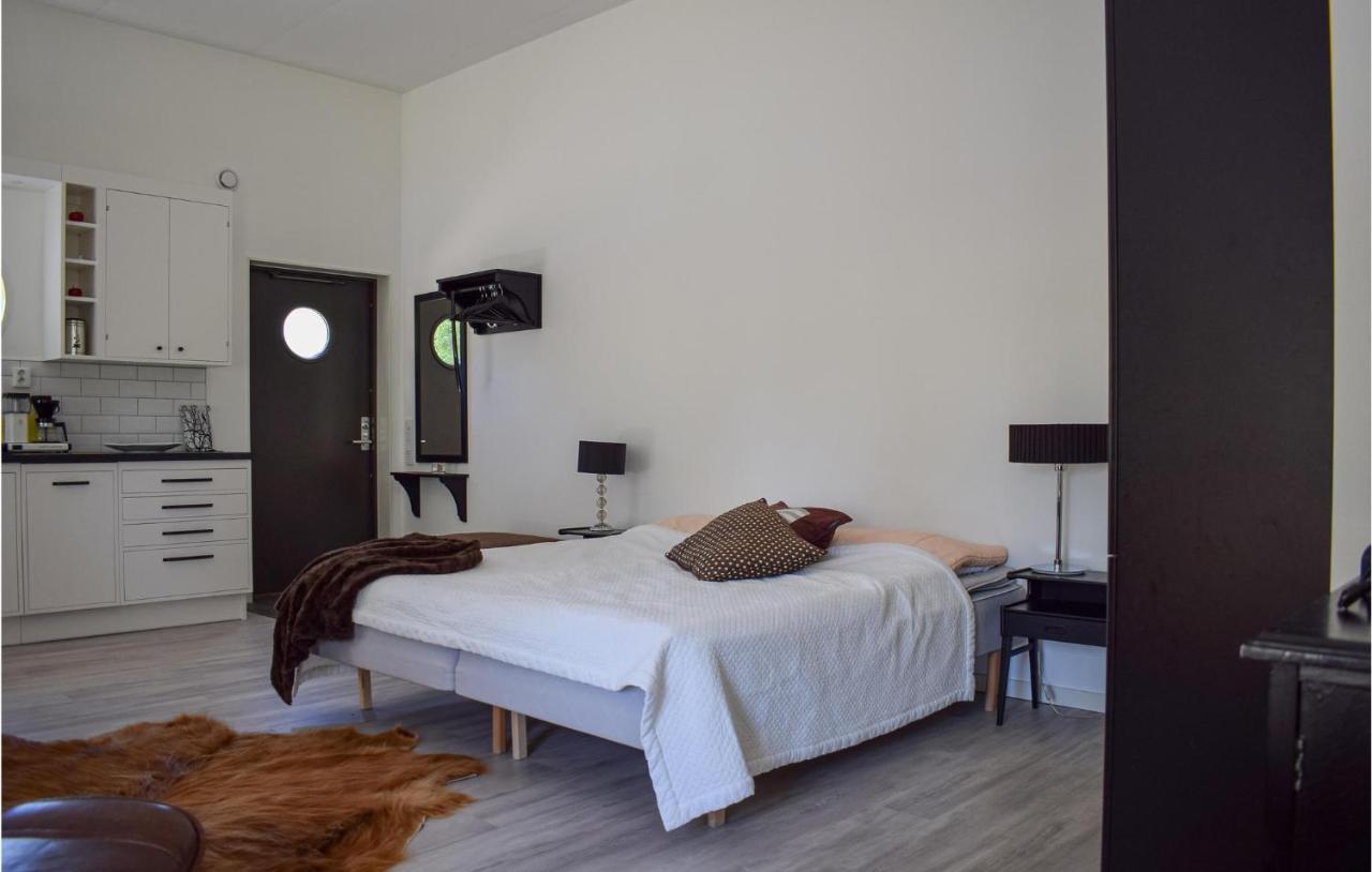 Beautiful Apartment In Lagan With House Sea View Buitenkant foto