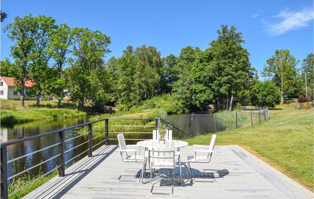 Beautiful Apartment In Lagan With House Sea View Buitenkant foto